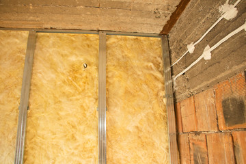Wool wall insulation, internal insulation