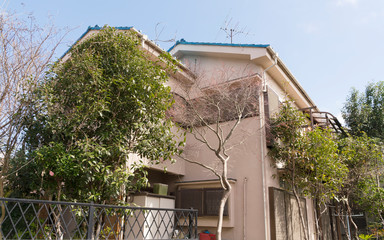 老朽化した住宅　築40年
