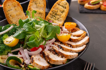 Salad of chicken breast with broccoli