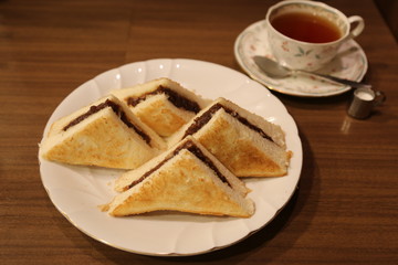 toast with red bean and butter