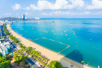 Beautiful tropical beach sea ocean bay and architecture building in Pattaya city Thailand