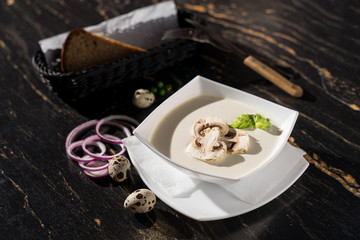 Fototapeta na wymiar champignon mushroom soup, creamy soup