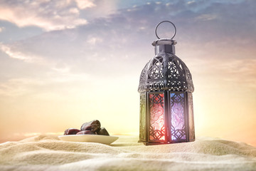 Ornamental Arabic lantern with burning candle - obrazy, fototapety, plakaty