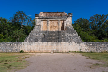ruine dans le site de chichen itza 