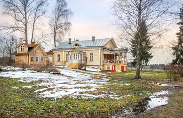 Флигель и кухня Outbuilding with kitchen in Muranovo