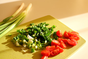 Onions on the cutting Board.