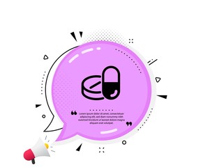 Obraz premium Medical drugs icon. Quote speech bubble. Medicine pills sign. Pharmacy medication symbol. Quotation marks. Classic medical drugs icon. Vector