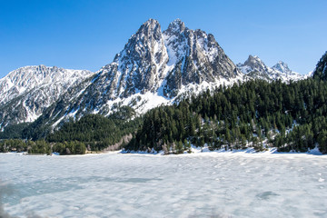 Pirineos