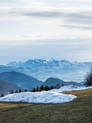 Wenig Schnee in den Alpen