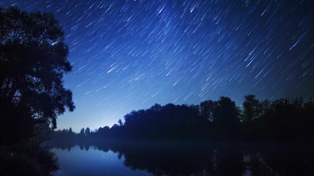Stars movement time lapse at river, zeitraffer technic