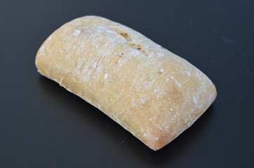 wypieki z pieca , pieczywo , bułeczki , bułki ,z pieca bochenki , pieczone ,z pieca , prosto z pieca , do piekarni reklama  , pieczone , bułka z pieca , wypieki z piekarni  , z cukierni  , śniadanie,