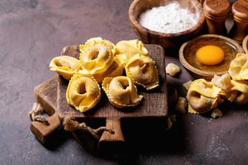 Fototapeta premium Raw traditional Itallian ravioli