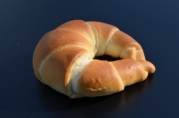 wypieki z pieca , pieczywo , bułeczki , bułki ,z pieca bochenki , pieczone ,z pieca , prosto z pieca , do piekarni reklama  , pieczone , bułka z pieca , wypieki z piekarni  , z cukierni  , śniadanie,