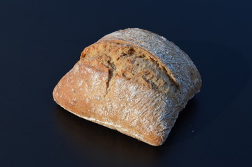 wypieki z pieca , pieczywo , bułeczki , bułki ,z pieca bochenki , pieczone ,z pieca , prosto z pieca , do piekarni reklama  , pieczone , bułka z pieca , wypieki z piekarni  , z cukierni  , śniadanie,