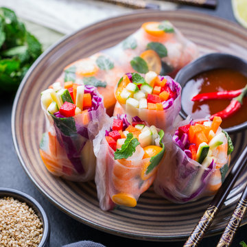 Spring or summer rolls with rice paper, shrimp and vegetable