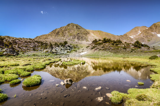 Etang du Carlit - Pyr&eacute;n&eacute;es Orientales - Occitanie