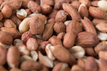 Erdnüsse, geschält, Hintergrund