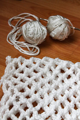 Crocheted bag, manufacturing process, background
