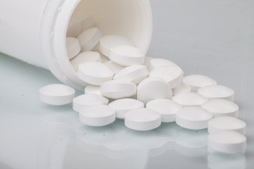 medicine tablet antibiotic pills