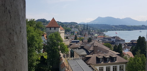 Visita a Suiza
