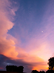 Obraz na płótnie Canvas Sunset pink clouds