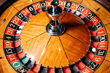 American Roulette wheel with a ball in the number '31'