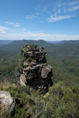 Fototapeta na wymiar 世界遺産ブルーマウンテンズでトレッキング。Trekking at World Heritage Blue Mountains, Australia.