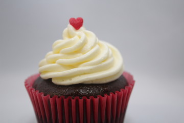 Creamy cupcake
