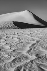 sand dunes shapes textures and patterns