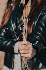 spikelets in the hands