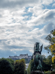 Obraz premium Salzburg, Austria - Oct 10th, 2019: Pegasusbrunnen or, .Pegasus fountain the fortress, salzburg