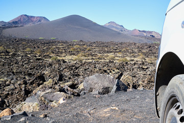 Wanderung durch den Naturpark Los Volcanes um die Vulkane Caldera de La Rilla, Montana de Santa Catalina, Pico Partido, Montana del Senalo auf der spanischen Kanareninsel Lanzarote © Rolf Dräger