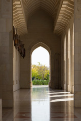 Fototapeta premium Archway in Sultan Qaboos Grand Mosque, Muscat Oman