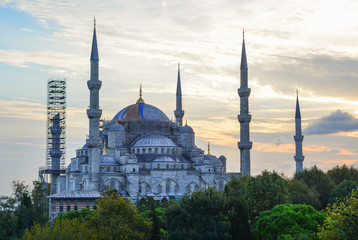 Fototapeta na wymiar Ancient mosque in Istanbul, Turkey