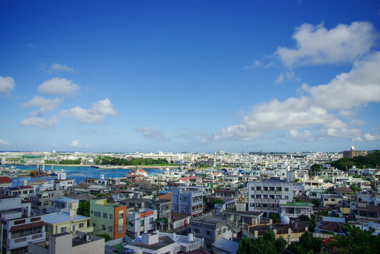 沖縄市」の写真素材 | 53,962件の無料イラスト画像 | Adobe Stock