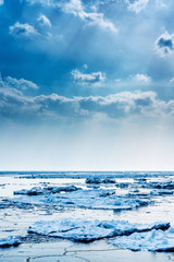 羅臼の流氷 © Mori kei