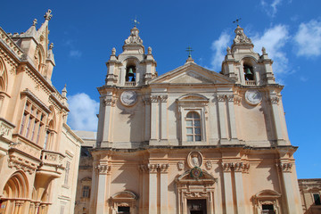 Fototapeta na wymiar st-paul cathedral in mdina (malta) 