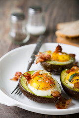 Baked Avocado with Egg and Bacon