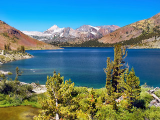 Scenic Saddlebag lake in the Yosemite National Park area, California USA