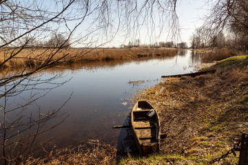 Rzeka Narew. Wiosna nad Narwią. Podlasie. Polska © podlaski49