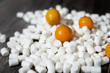 Small oranges with sprinkled marshmallows