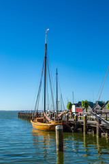 Fototapeta na wymiar Der Hafen von Althagen am Bodden