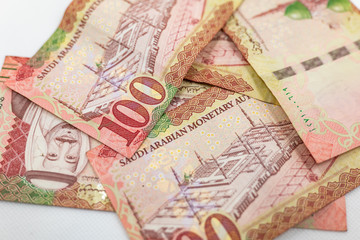 Saudi Arabian 100 Riyal bank note