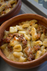 cavatelli al forno con salsiccia e gorgonzola gratin primo piatto 