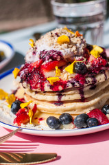 Blueberry pancakes with lemon curd