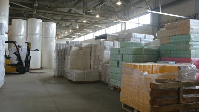 Packing of paper at paper manufacturing factory