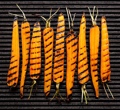 Grilled  Carrots On The Grill  Plate View From Above