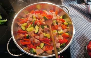 Fleischwurstgulasch