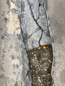 Rocks pebbled stones cracks