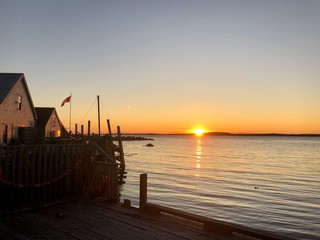Fototapeta na wymiar Sunset near Peggy Cove, Nova Scotia